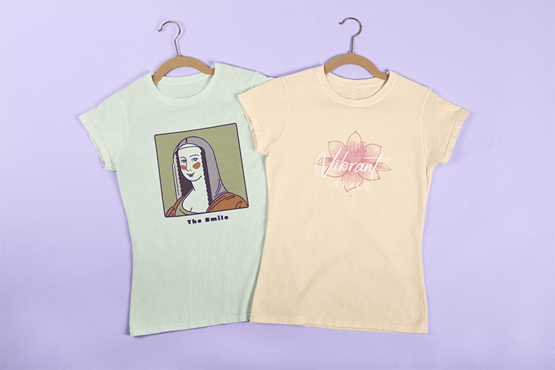 Mockup di magliette dei migliori amici con grucce distese su un