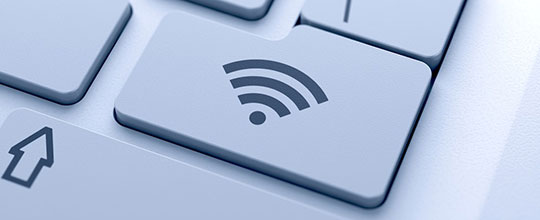 电子邮件安全提示避免公共 wifi
