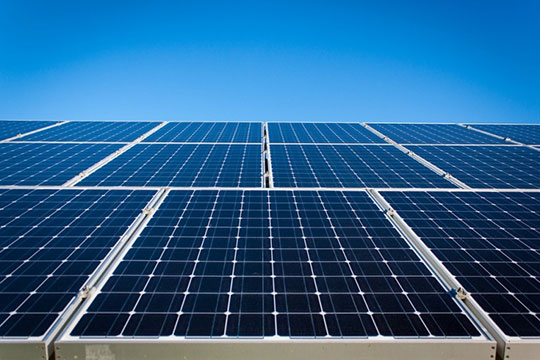 Solar-Anlage-Panel-Energie-2