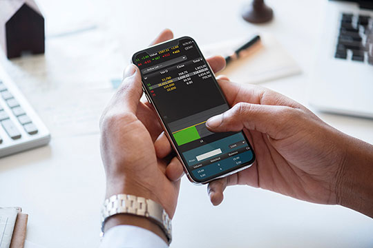 iPhone-Investment-App-Mobile