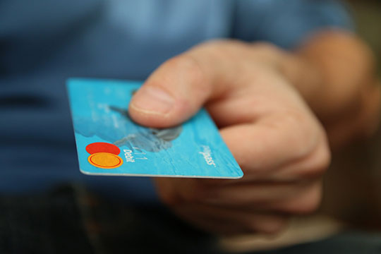 بنك - أعمال - ائتمان - خصم - بطاقة - تمويل - دفع - FinTech