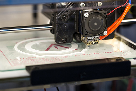 teknologi-printer-printing-model-3d