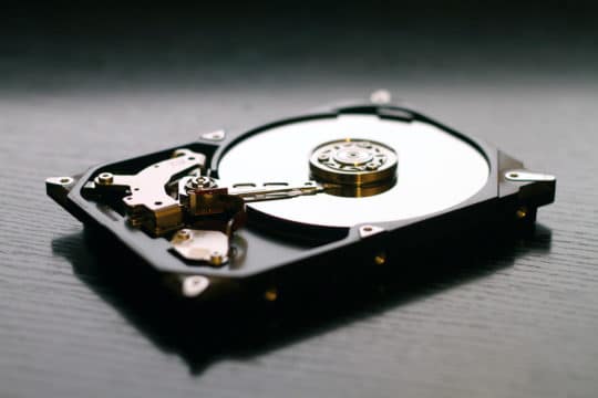 dysk-dysk-hdd-komputer-czesci-elektronika-technologia