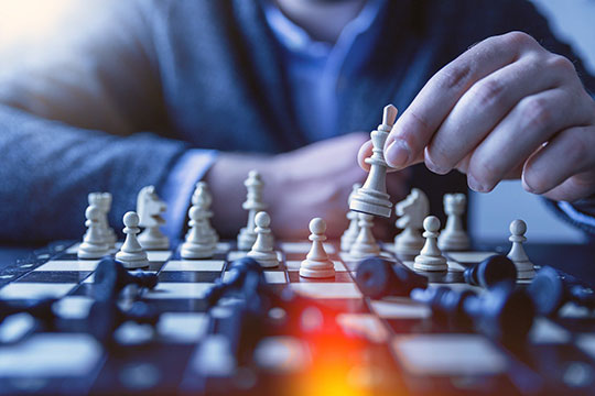 piano di gioco-affari-battaglia-strategia-successo-gioco-potere-vincere-sfida-competizione