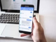 Bot-Telefon mobil-Chatbot-Messenger-Mobil
