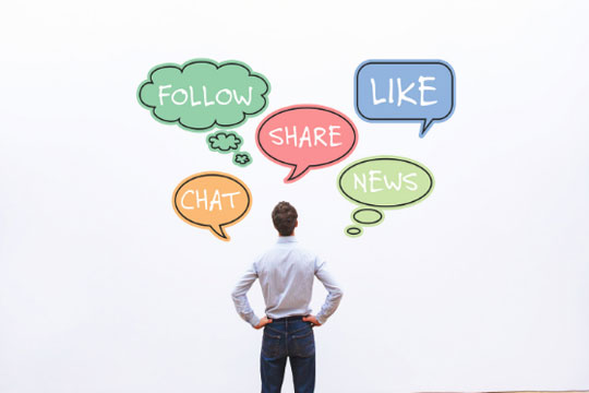 social-media-marketing-condividi-segui-come-chat-notizie