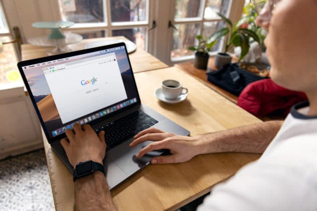 瀏覽器-Google-Chrome-Internet-Laptop-Macbook-Research-Type