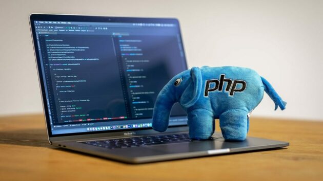 PHP-программирование-разработка-редактор-инструменты