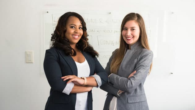 Business-Team-Arbeit-Büromanager-HR-Unternehmer-Leiter