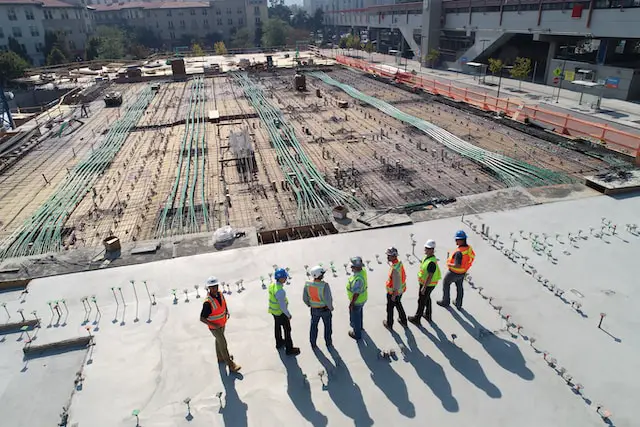 Provocările construcției generative