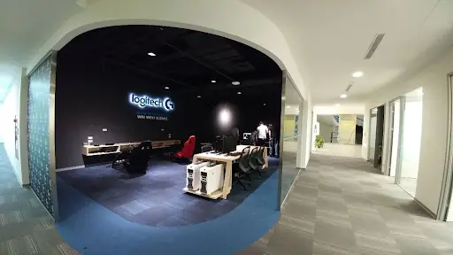 พื้นที่เล่นเกมสำหรับพนักงานสัมผัสประสบการณ์ Logitech