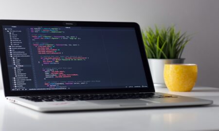 As vantagens e desvantagens da tecnologia de software