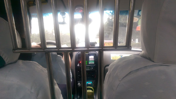 Sedile posteriore del taxi cinese